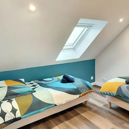 Maison Proche Centre Clim Jardin Wifi 8 Personnes Holiday home