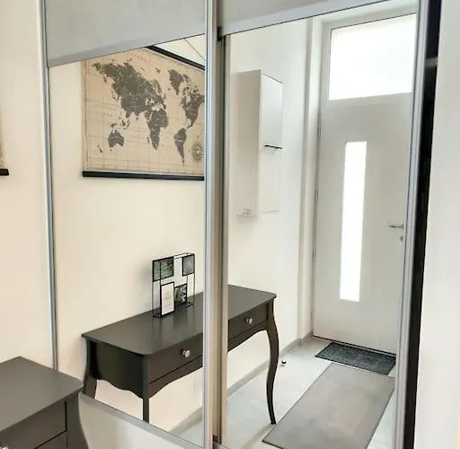 Maison Proche Centre Clim Jardin Wifi 8 Personnes Vakantiehuis